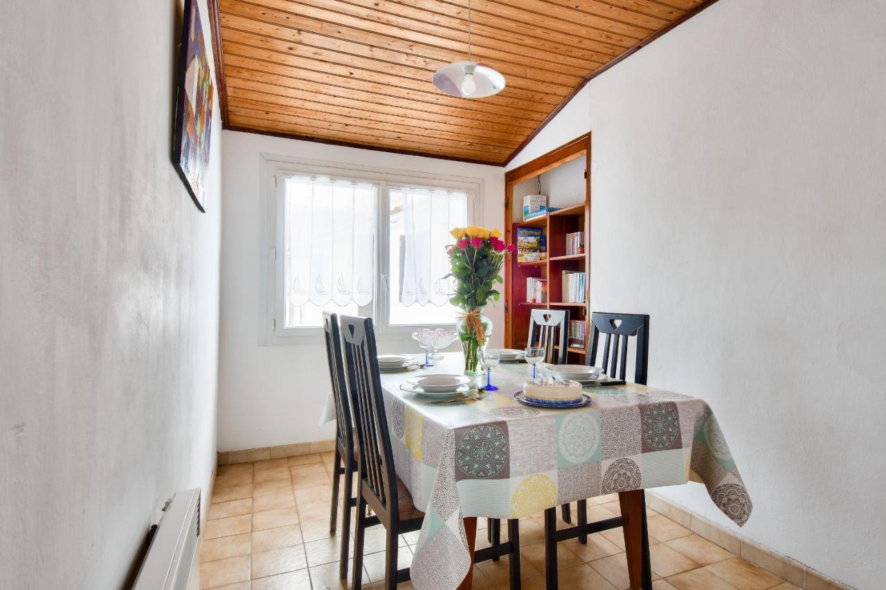 Centre Ville - Maison Pour 4 Avec Belle Cour Noirmoutier-en-l'Ile Luaran gambar